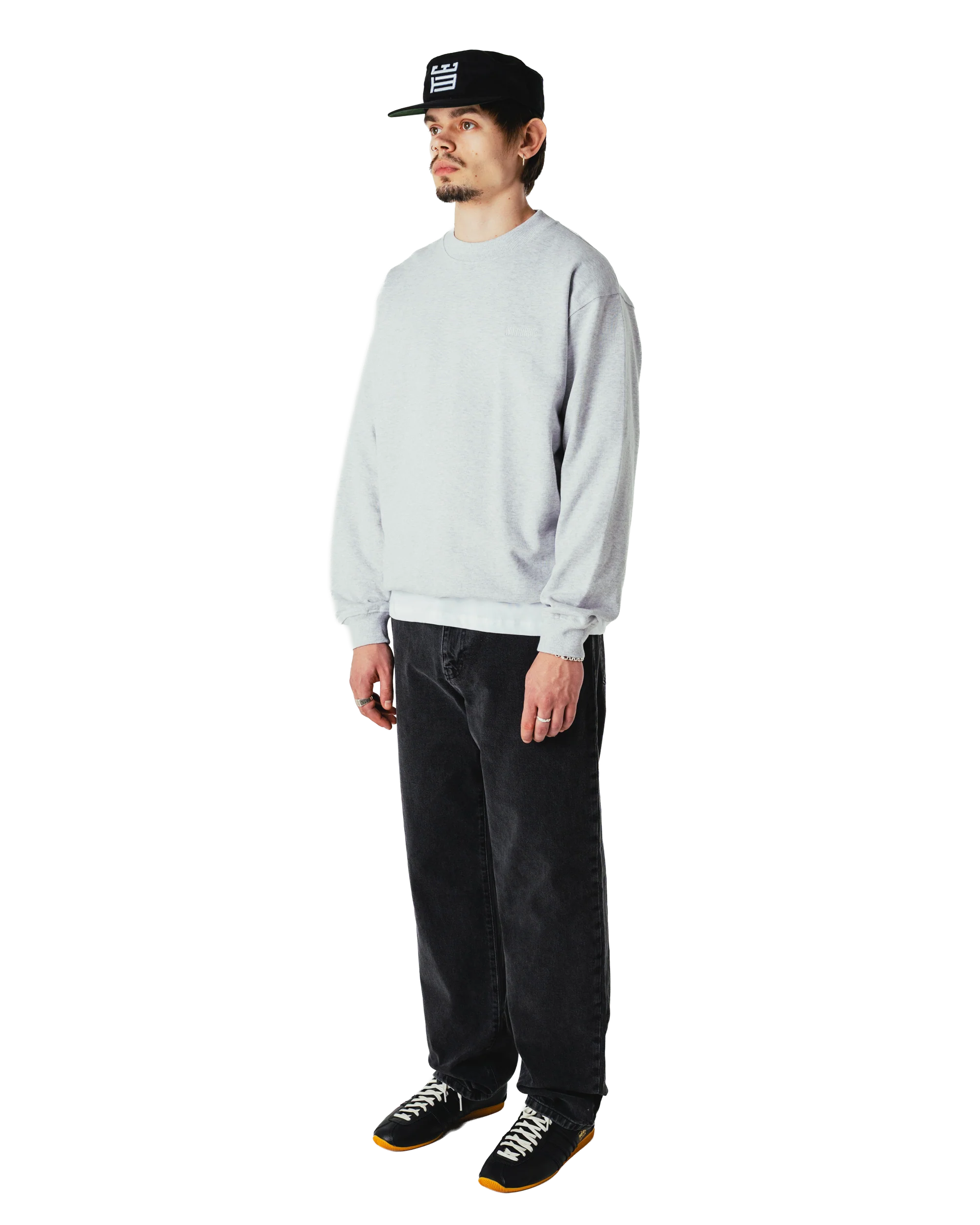 WBDoc Crow Jeans - Image 3