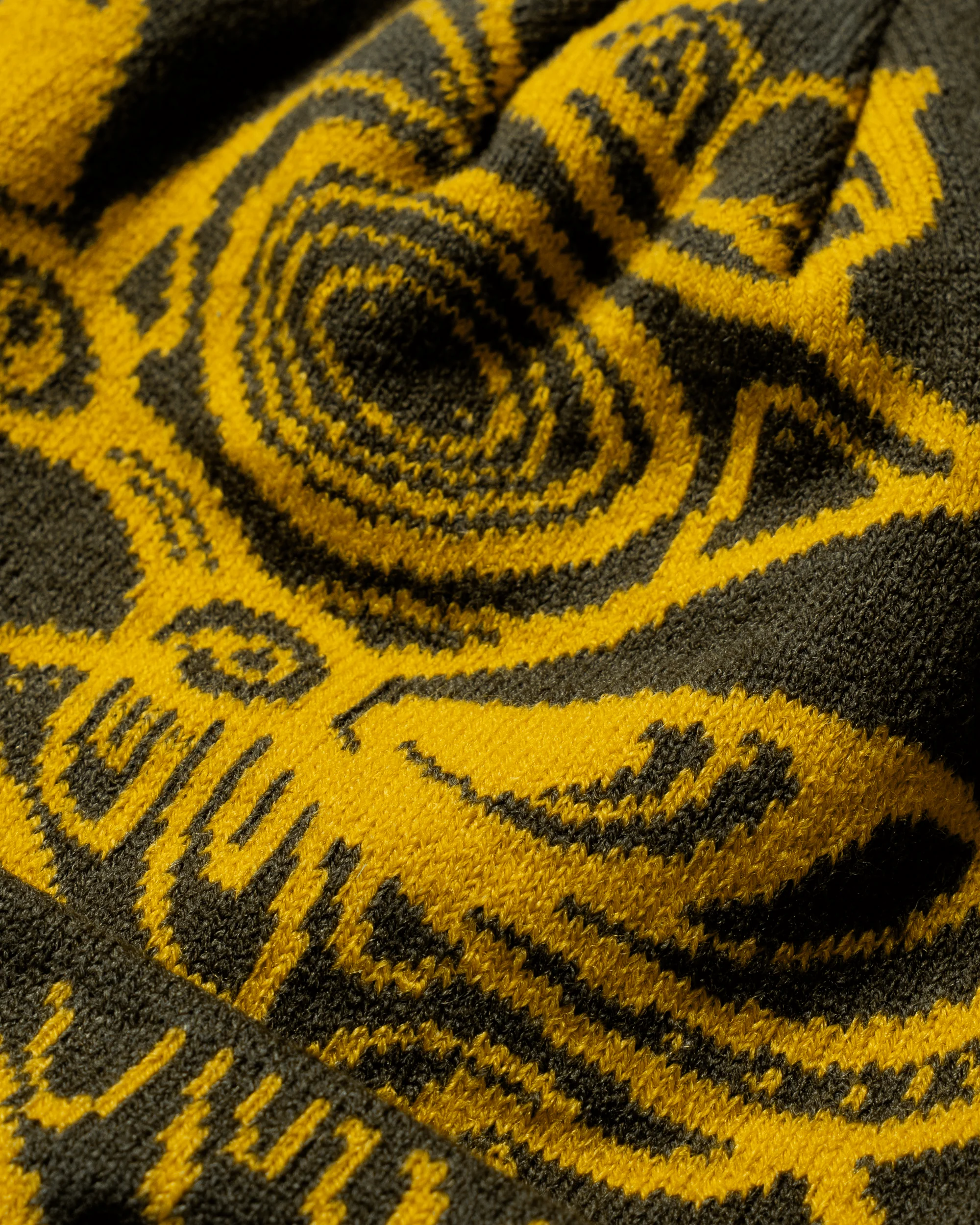 WBYan Lion JQ Fold Beanie - Image 4