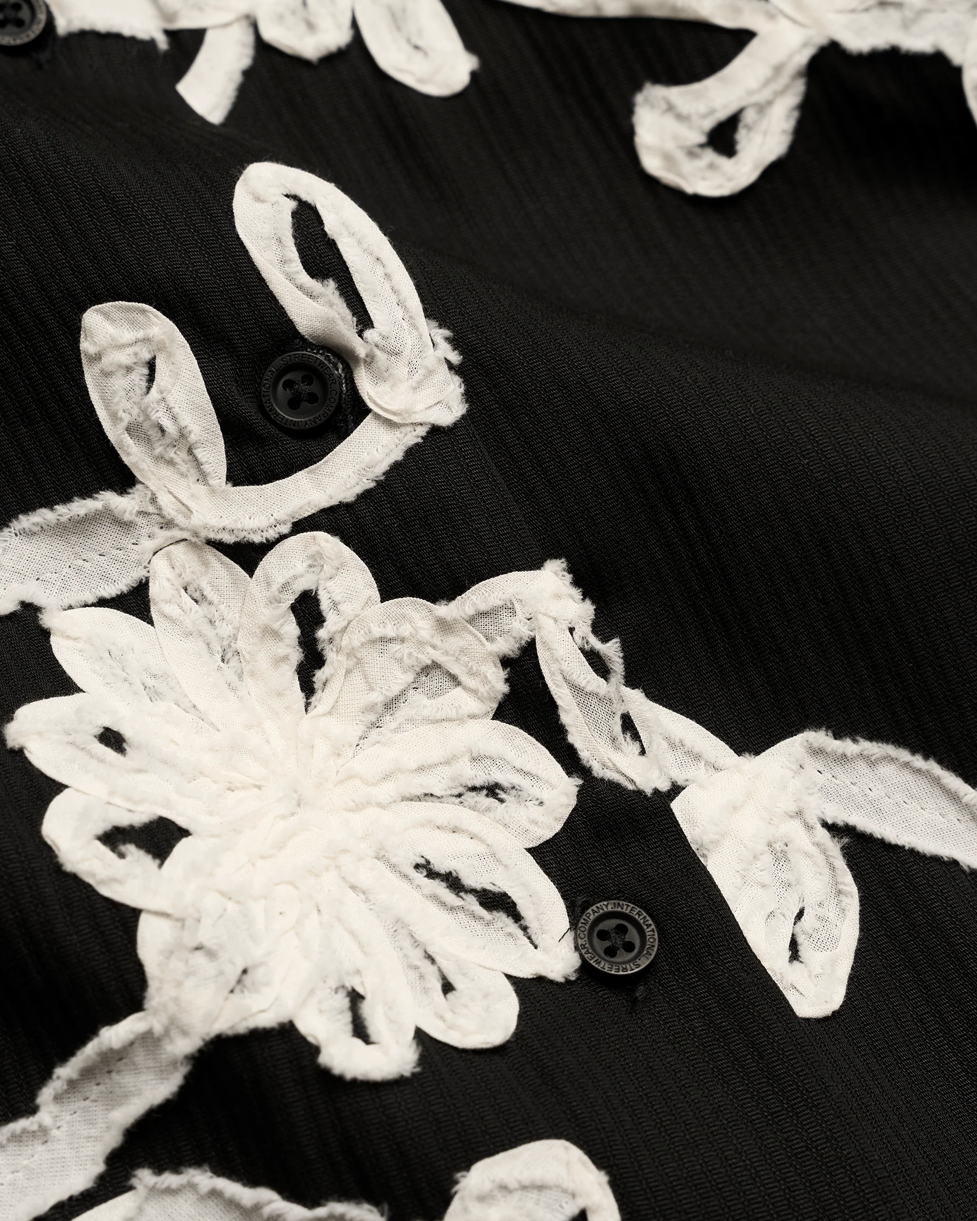 WBLuna Bind Shirt - Image 7